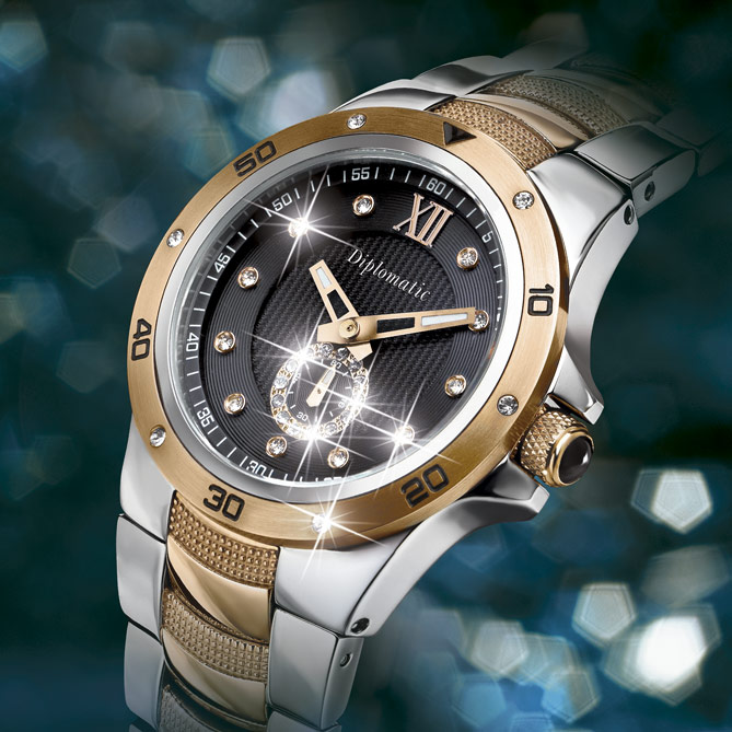 Reloj de Señora DIPLOMATIC LADY: Caja, corona y bisel de Acero inoxidable antialérgico con acabado selectivo en Oro rosa de 1ª Ley